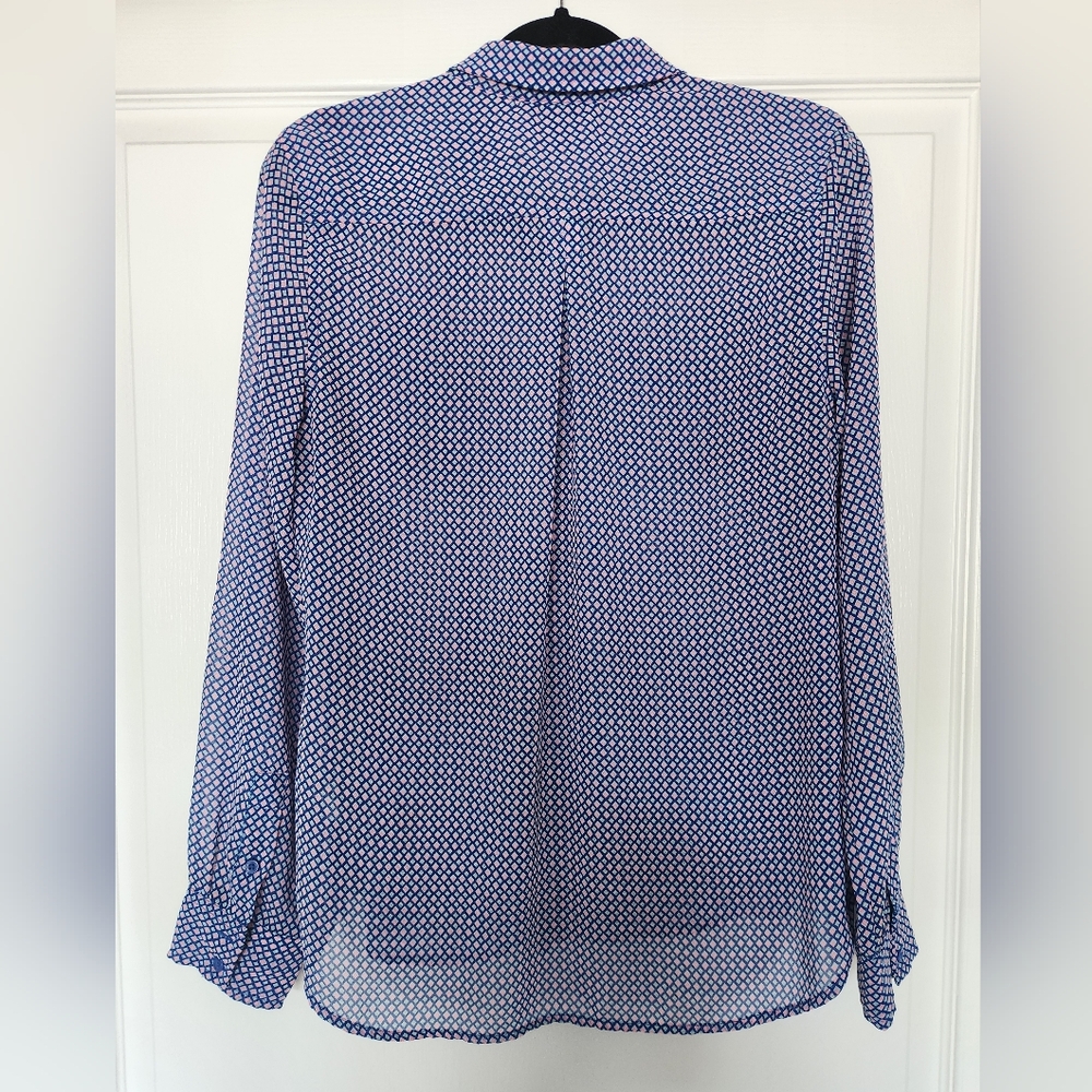 Bold Patterned Button-Up Blouse - Picture 5 of 7